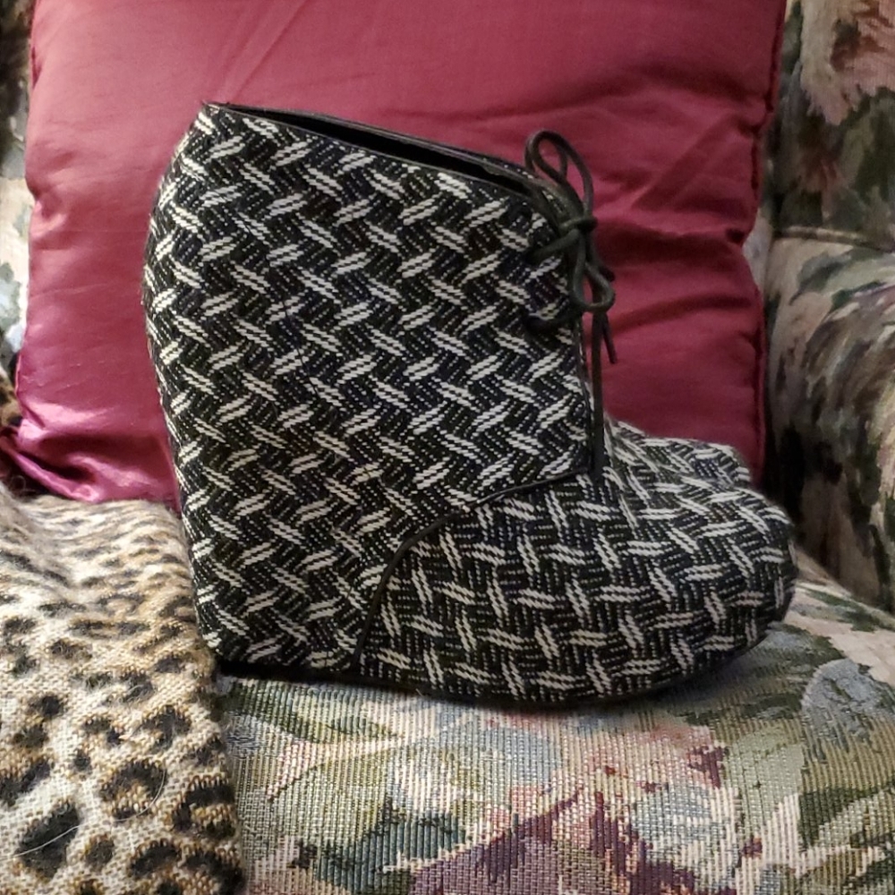 Black and white tweed platform booties